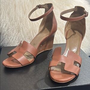 Hermes Tan Wedges